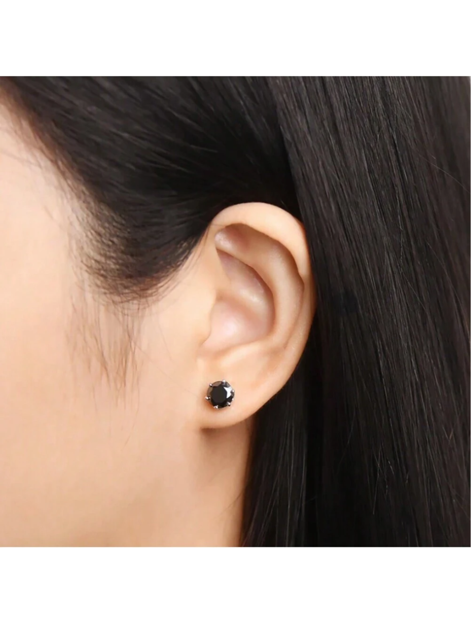 Fashionable 925 Sterling Silver Black Moissanite Earrings