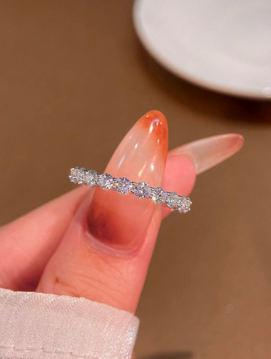 Moissanite Solitaire Ring | Glamorous S925 Sterling Silver