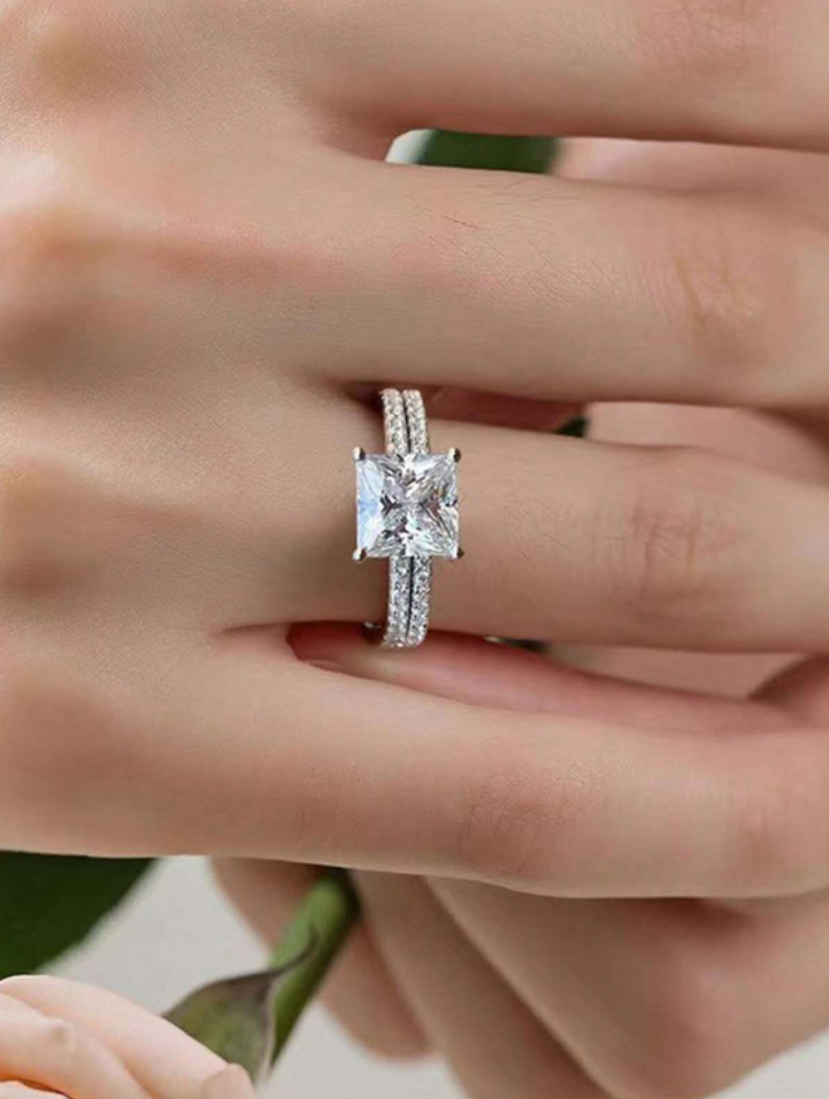 Square Moissanite Ring – S925 Luxury
