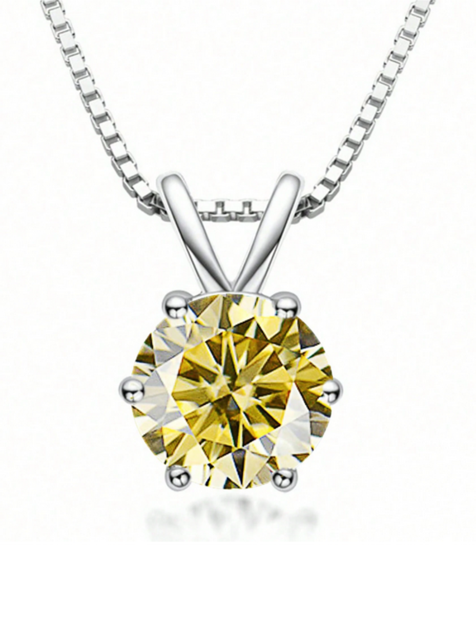 Lovely S925 Sterling Silver 6-Claw Moissanite Pendant Necklace