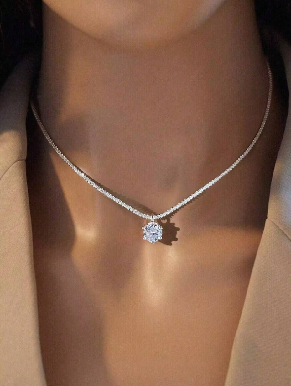 925 Sølv Moissanite Vedhæng Halskæde | Skinnende & Elegant Smykke