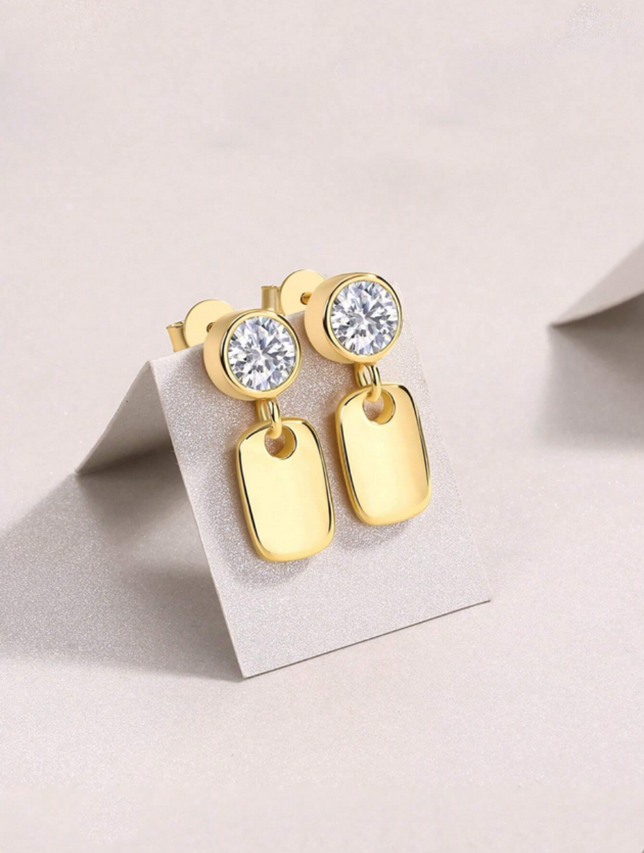 Luxury 925 Sterling Silver Moissanite Stud Earrings | Elegant Sparkle