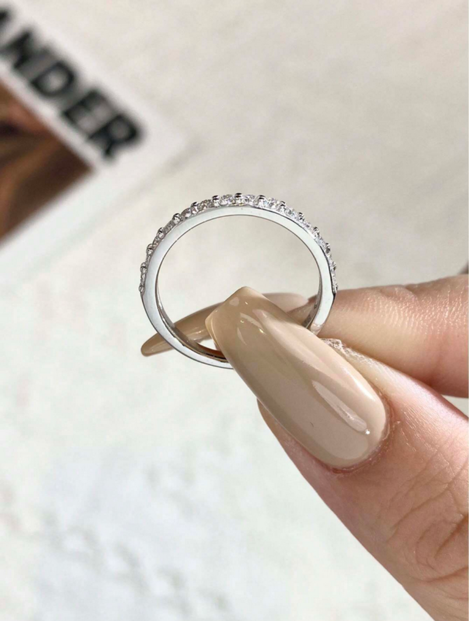Moissanite Solitaire Ring | Stabelbar S925 Sterling Sølv