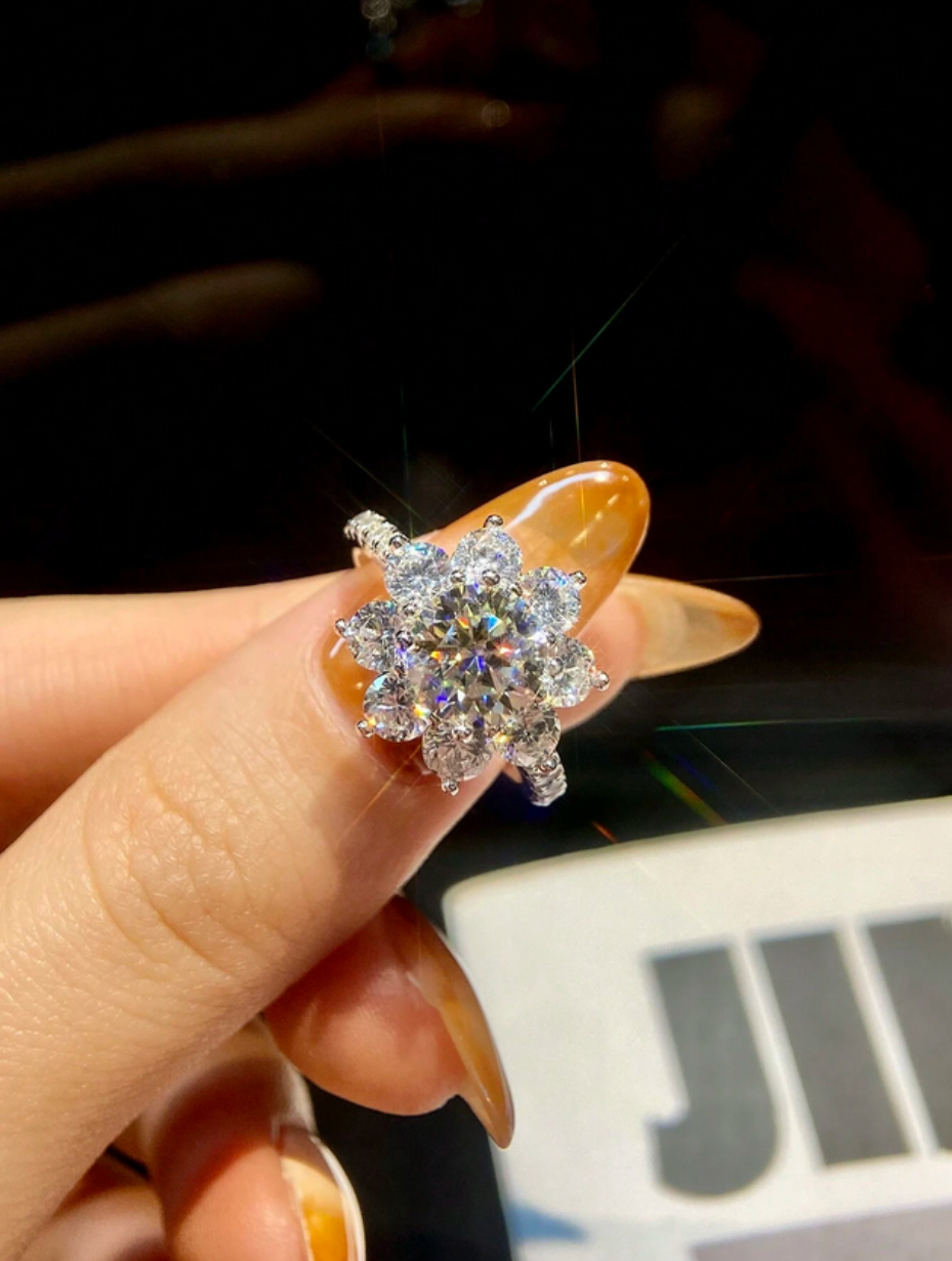 Moissanite Flower Ring | S925 Sterling Silver Elegant Jewelry