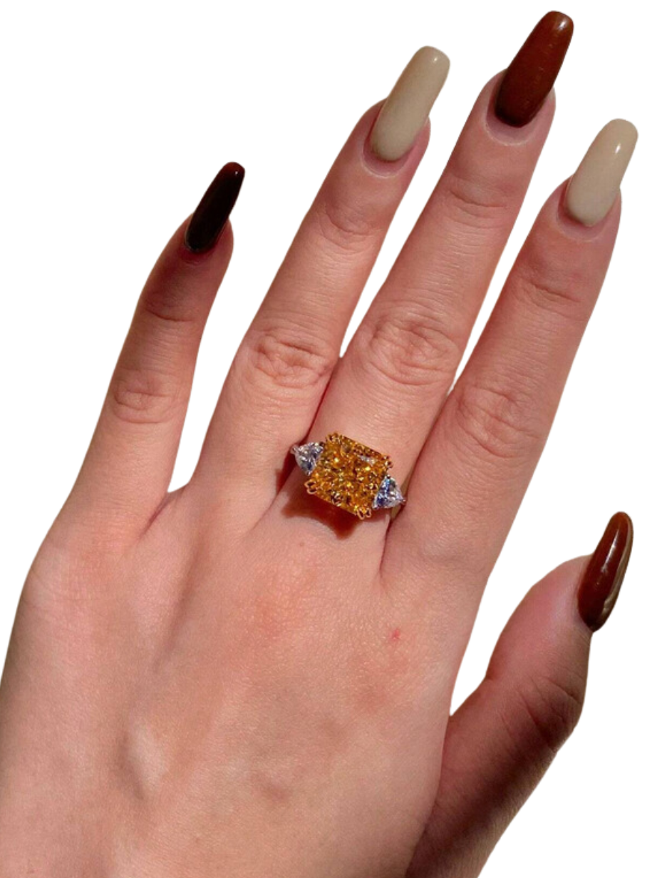Gul Strålende Ring | Unik og Elegant