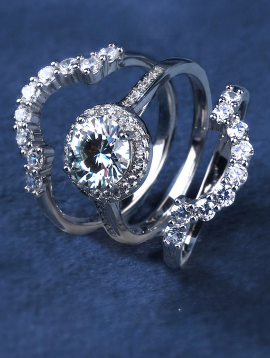 Rund Bohemsk Moissanitring – Elegant og Stilfuld