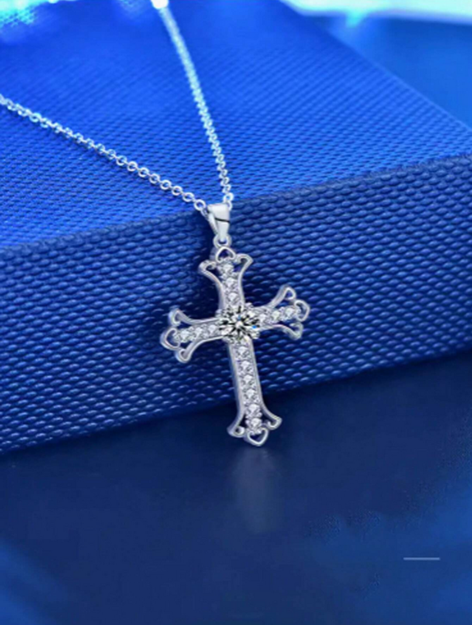 925 Silver Moissanite Cross Pendant Necklace