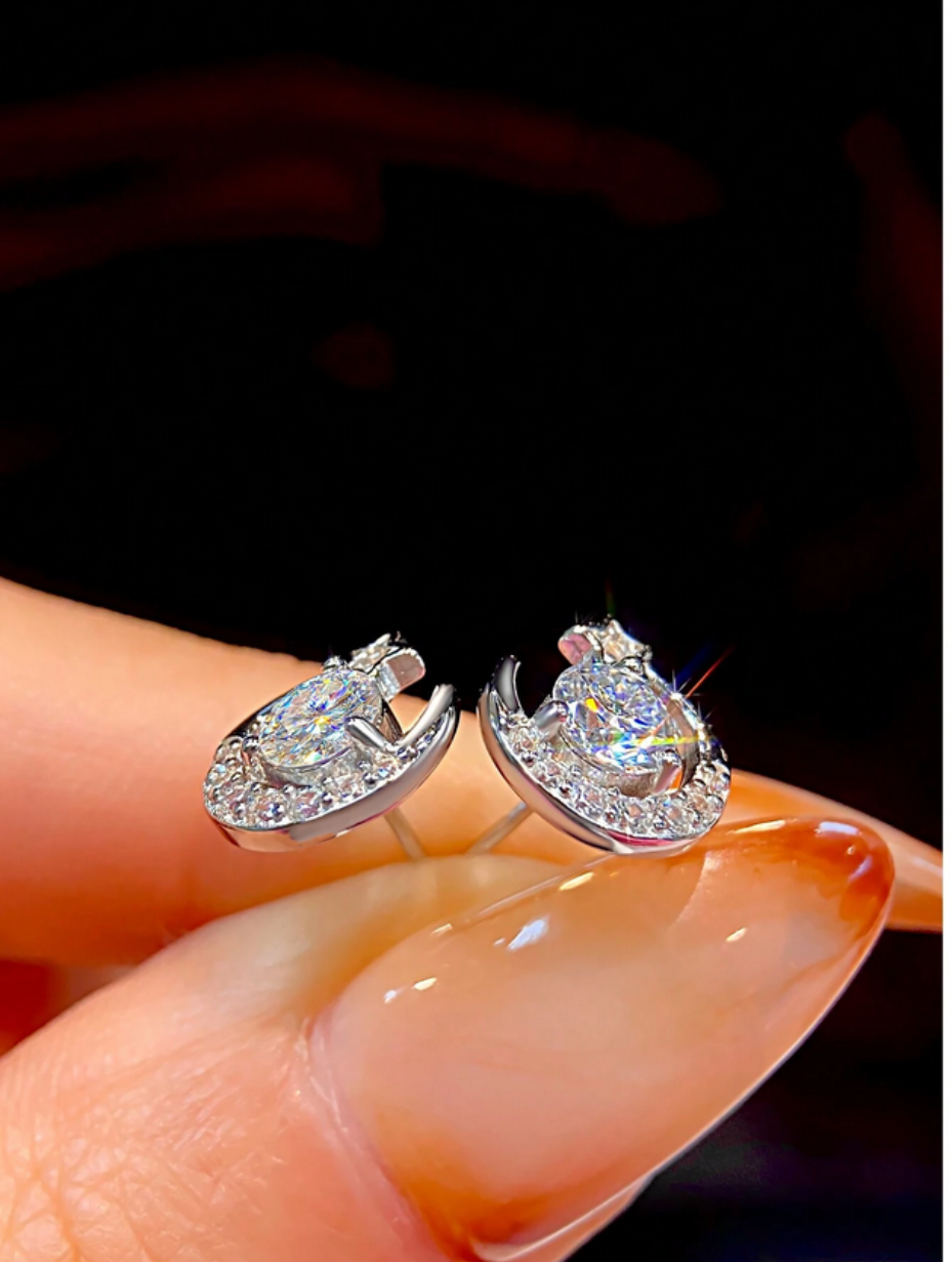Round Moissanite Stud Earrings | S925 Sterling Silver