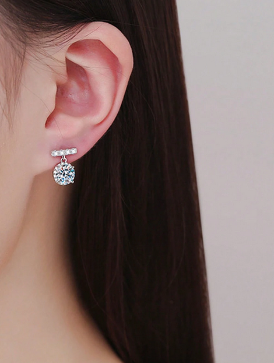 Moissanite Stud Earrings | Elegant & Versatile