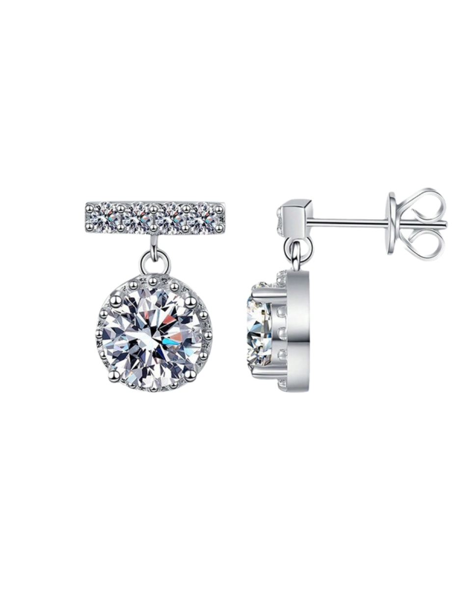 Moissanite Stud Earrings | Elegant & Versatile