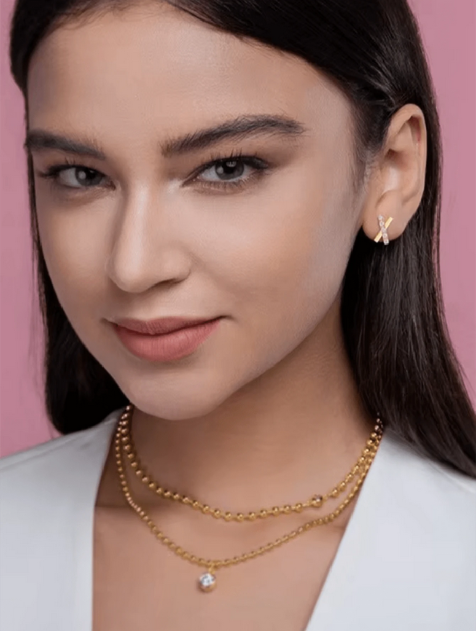18K Gold-Plated Moissanite Stud Earrings | Elegant & Dazzling