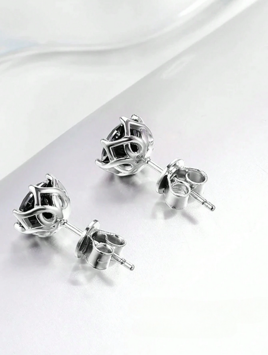 S925 Sterling Silver Moissanite Earrings | Elegant Prong Design