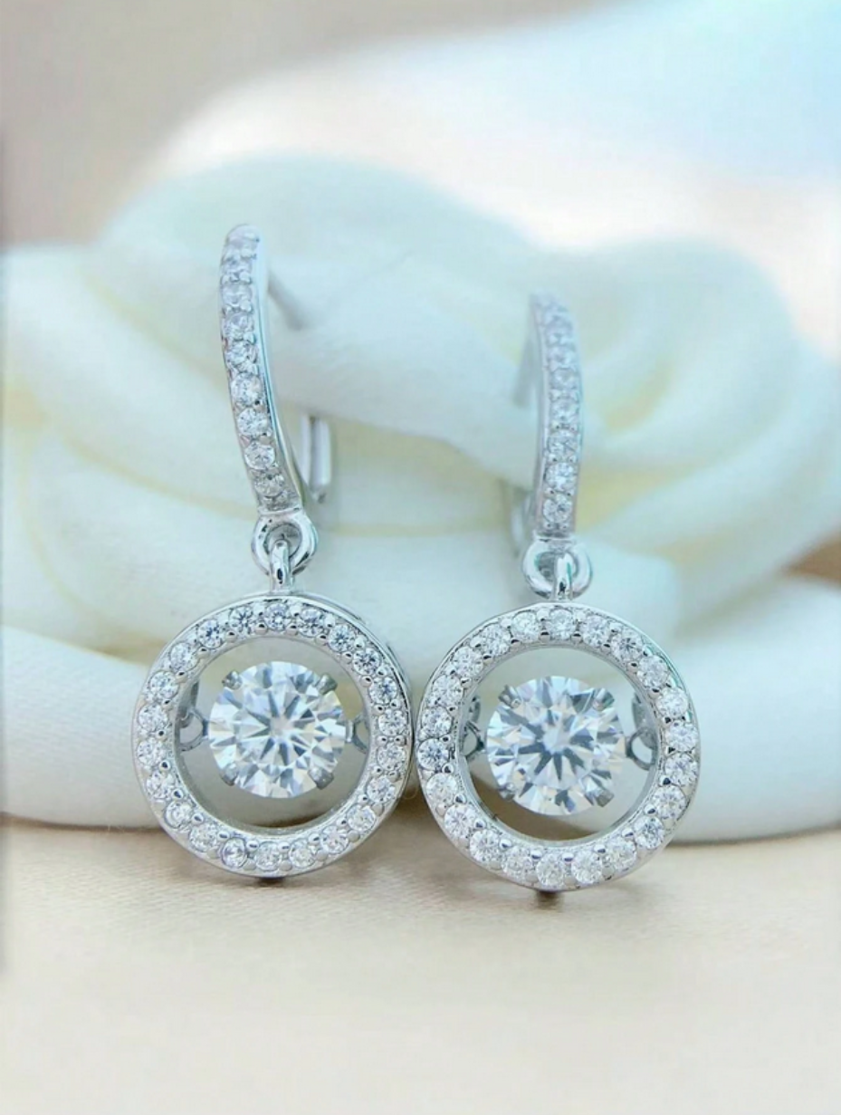 Smart Moissanite Earrings | Perfect Gift for Friends