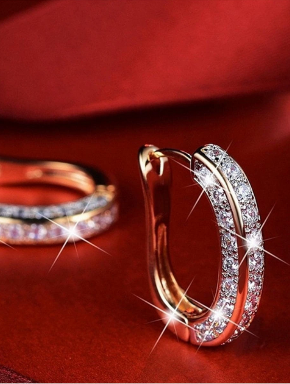 S925 Moissanite Huggie Hoop Earrings | Elegant Sparkle