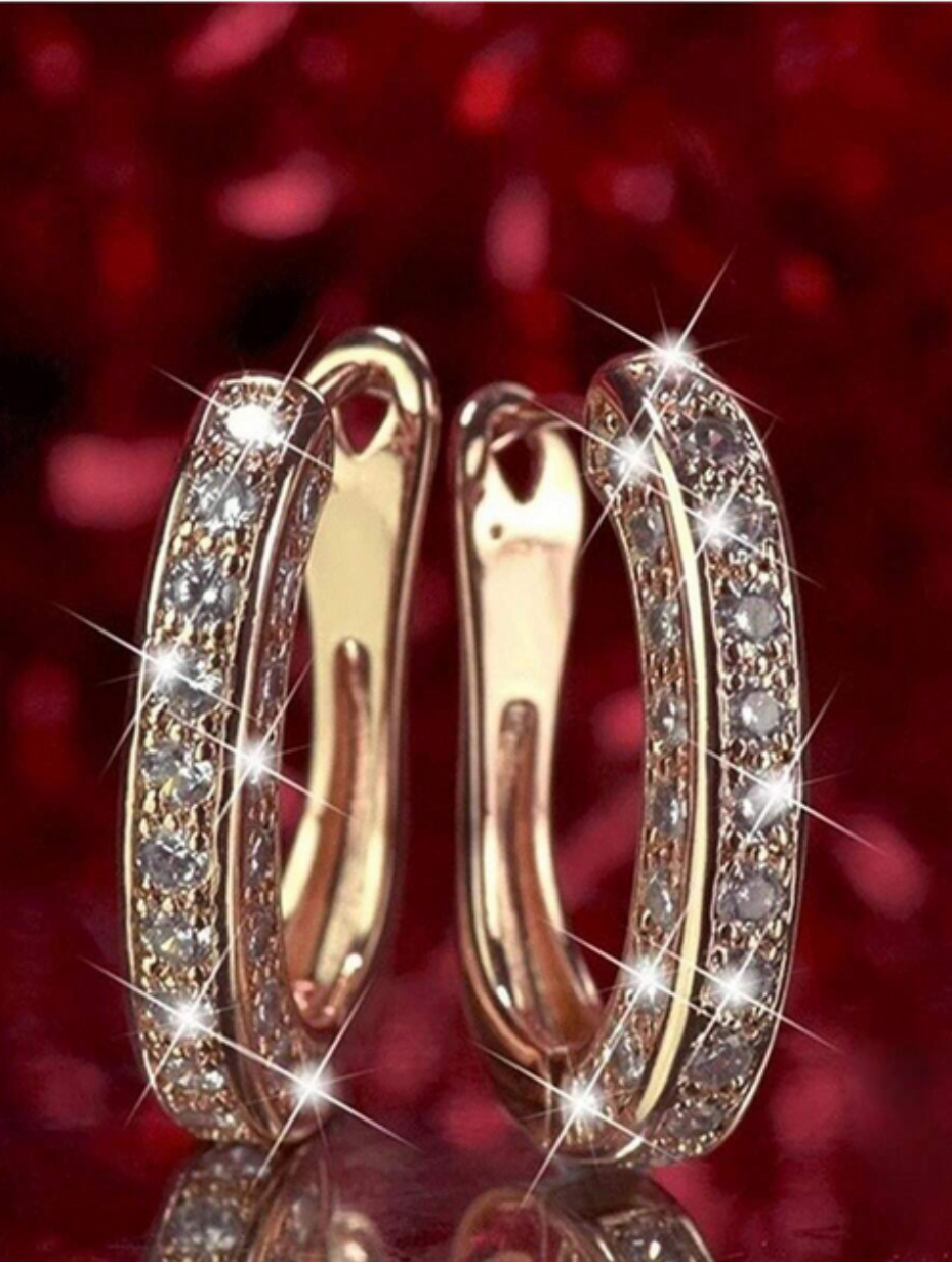 S925 Moissanite Huggie Hoop Earrings | Elegant Sparkle
