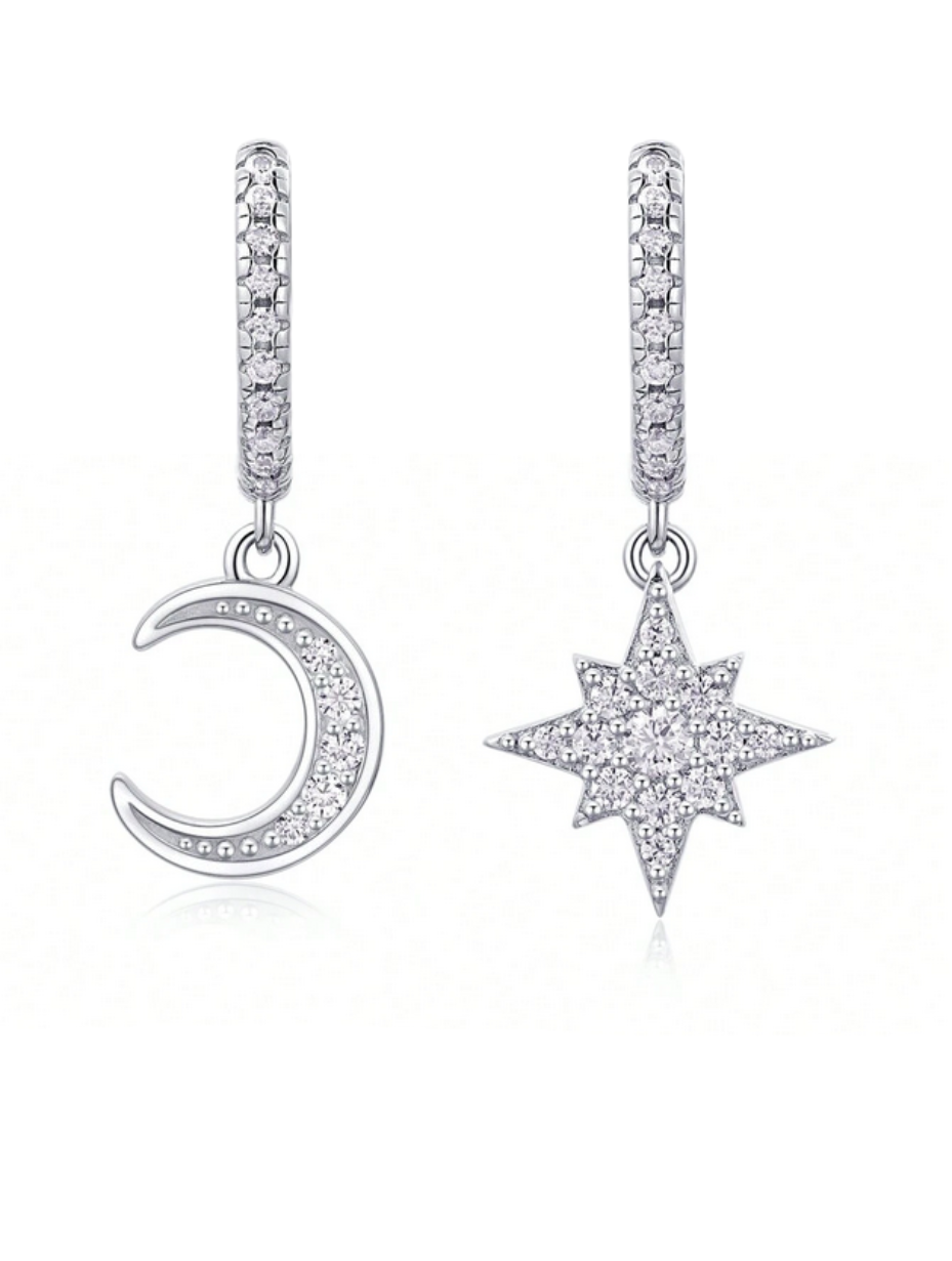 18 Karat Forgyldte Moissanit Stjernemåne Ørestikker | Unisex Elegance
