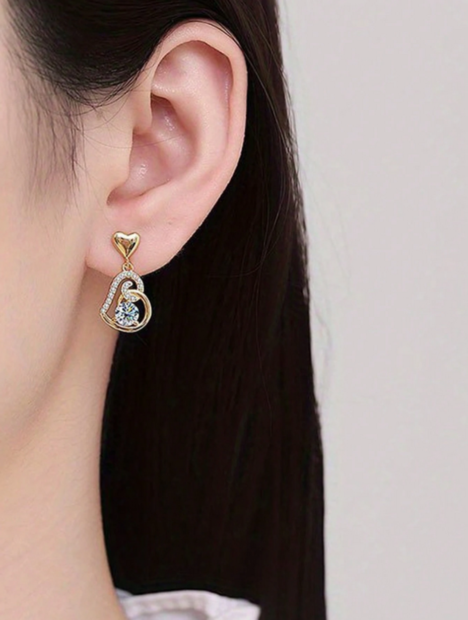Silver Moissanite Heart Earrings | Timeless Elegance