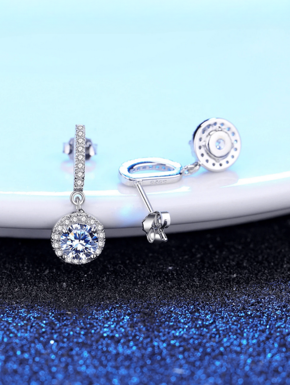 Elegante Moissanit Dråbeøreringe | Tidløs Glitring