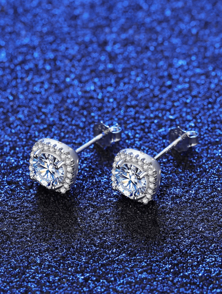 Luxury Moissanite Square Stud Earrings | Rhodium Plated