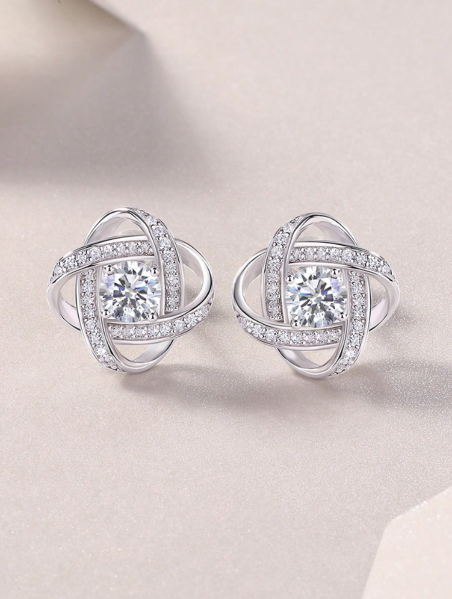Four-Leaf Clover Moissanite Earrings | 18K Gold
