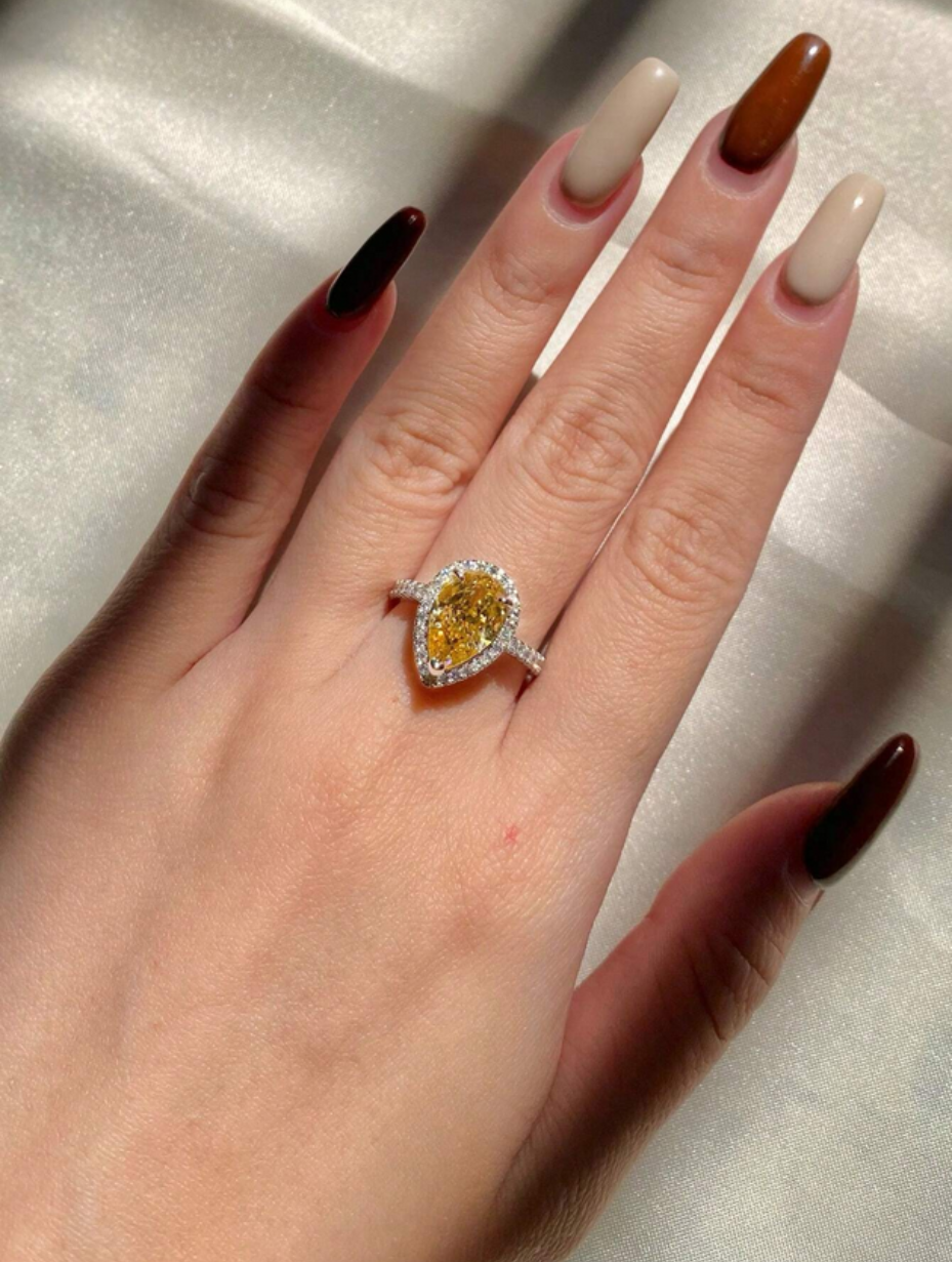 Sterlingsølv Vanddråbe Mousserende Ring | Elegant Statement