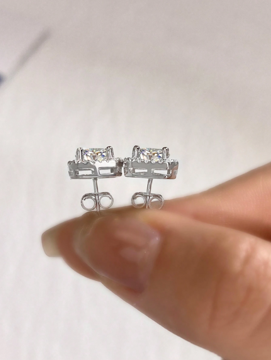 S925 Sterling Silver Moissanite Stud Earrings | Square Elegance