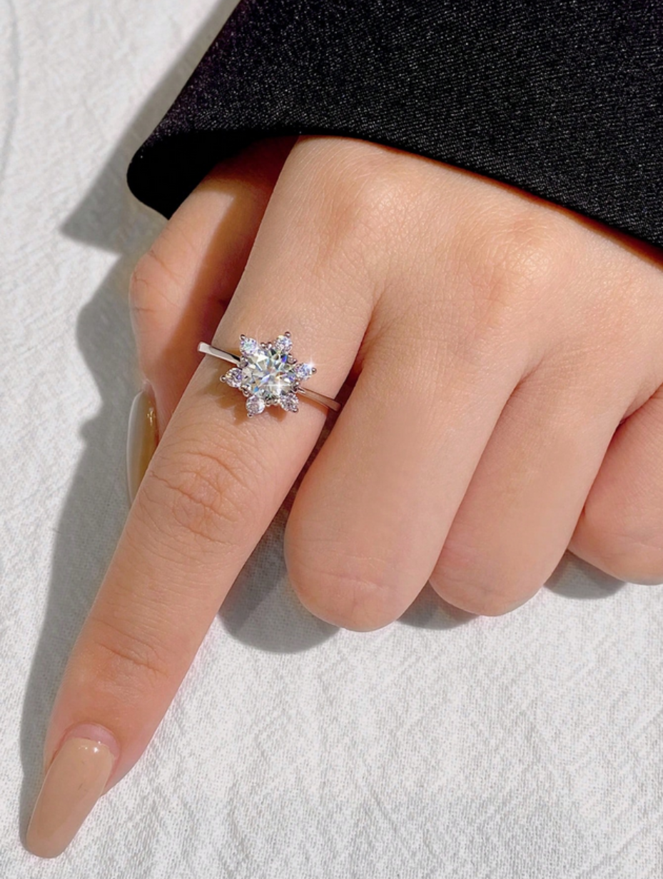 Moissanit Snefnug Ring | Sterling Sølv Skønhed