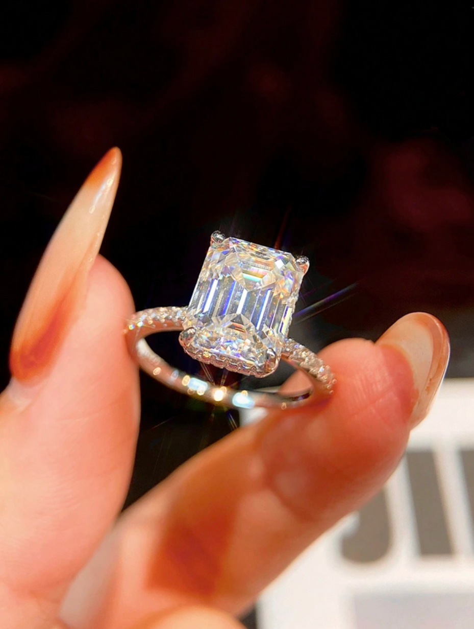 Baguette-Slebet Moissanit Ring | Sterlingsølv Elegance
