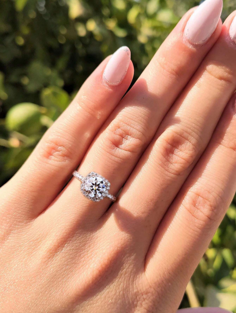 Luksus Moissanit Ring | Tidløs Glitre