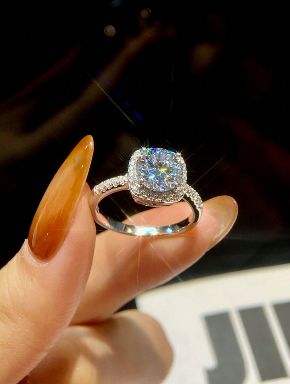 Luksus Moissanit Ring | Tidløs Glitre