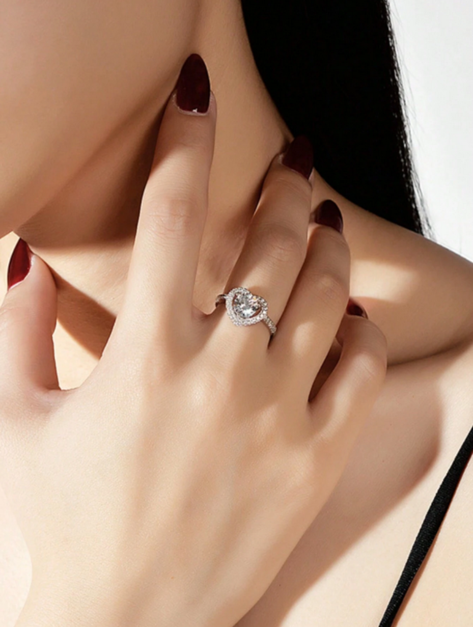 Heart Moissanite Ring | Brilliant Sparkle