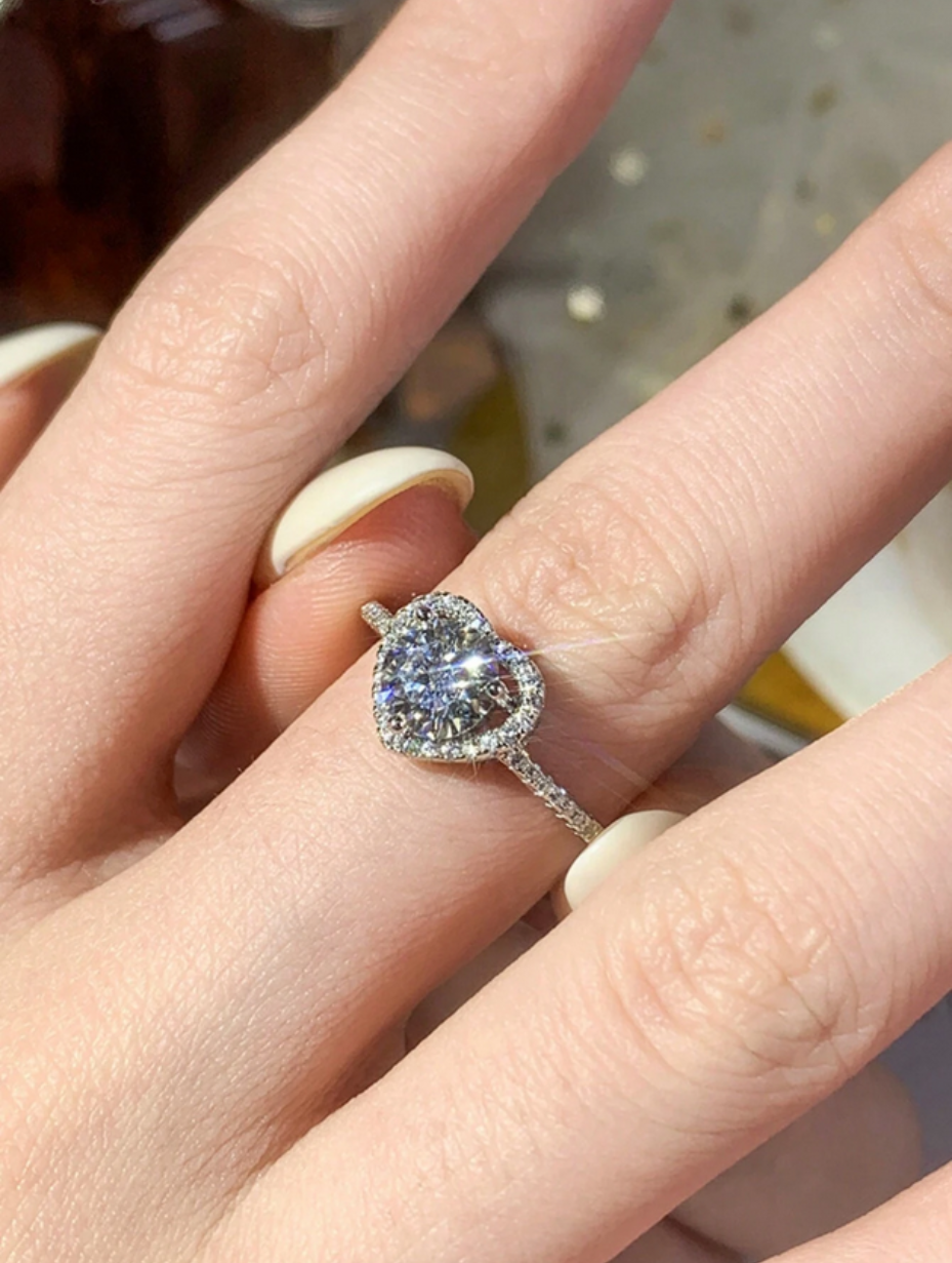 Heart Moissanite Ring | Brilliant Sparkle