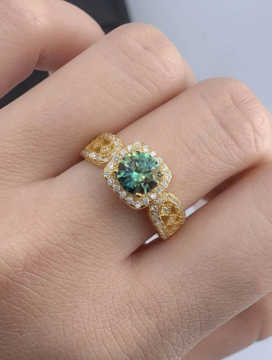 Moissanitring | Firkantet Blonde Design