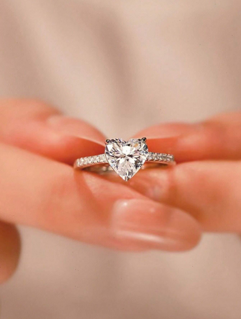 Heart Rhinestone Ring | Moissanite Sparkling Design