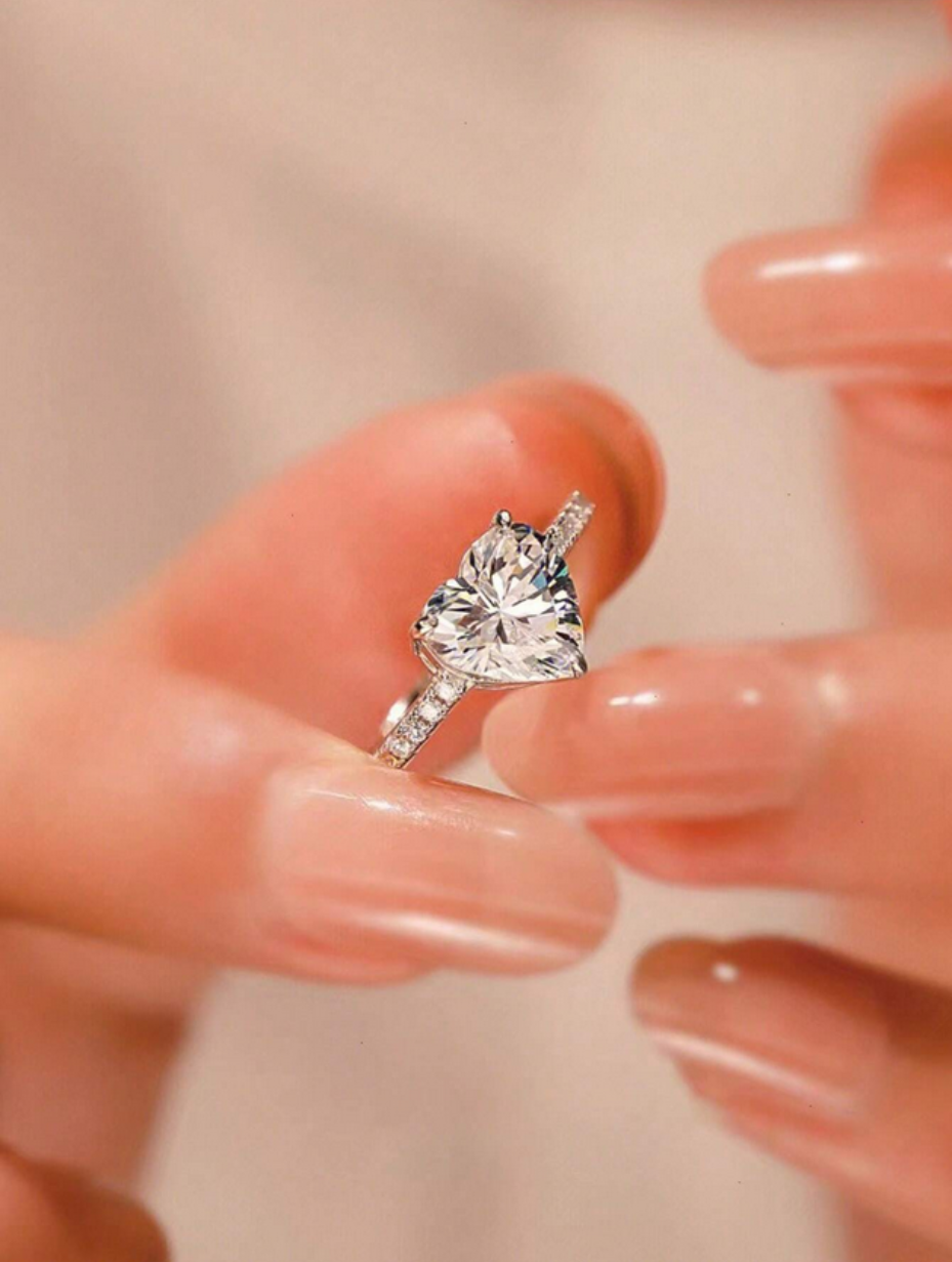 Heart Rhinestone Ring | Moissanite Sparkling Design