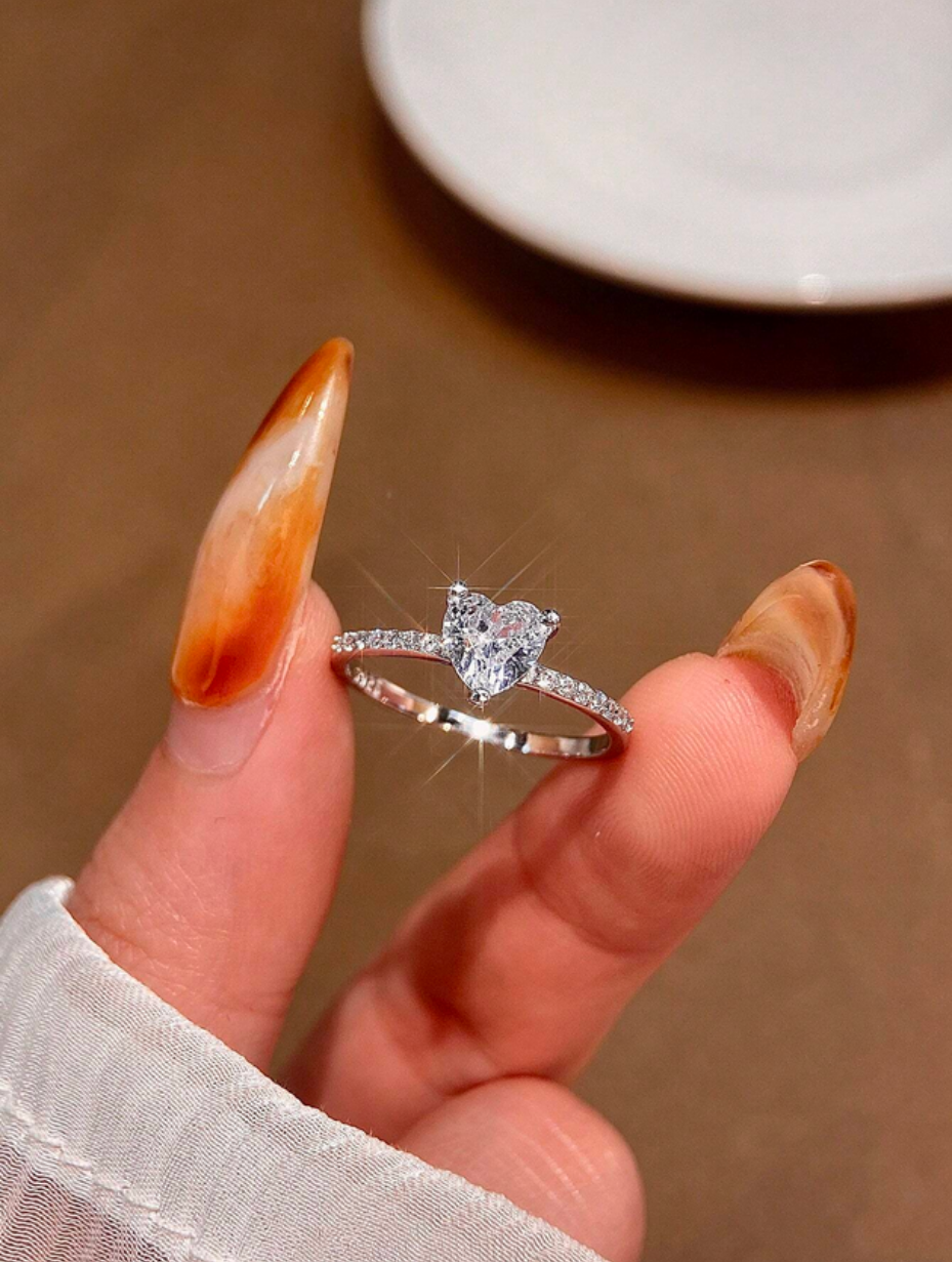Heart Rhinestone Ring | Moissanite Sparkling Design