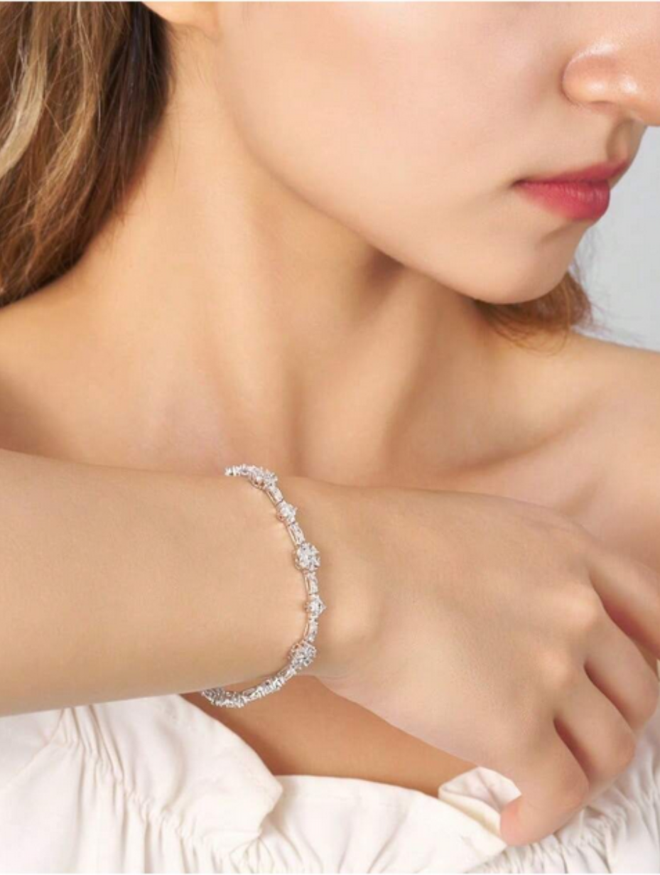 Geometric Moissanite Bracelet | White Gold Elegance