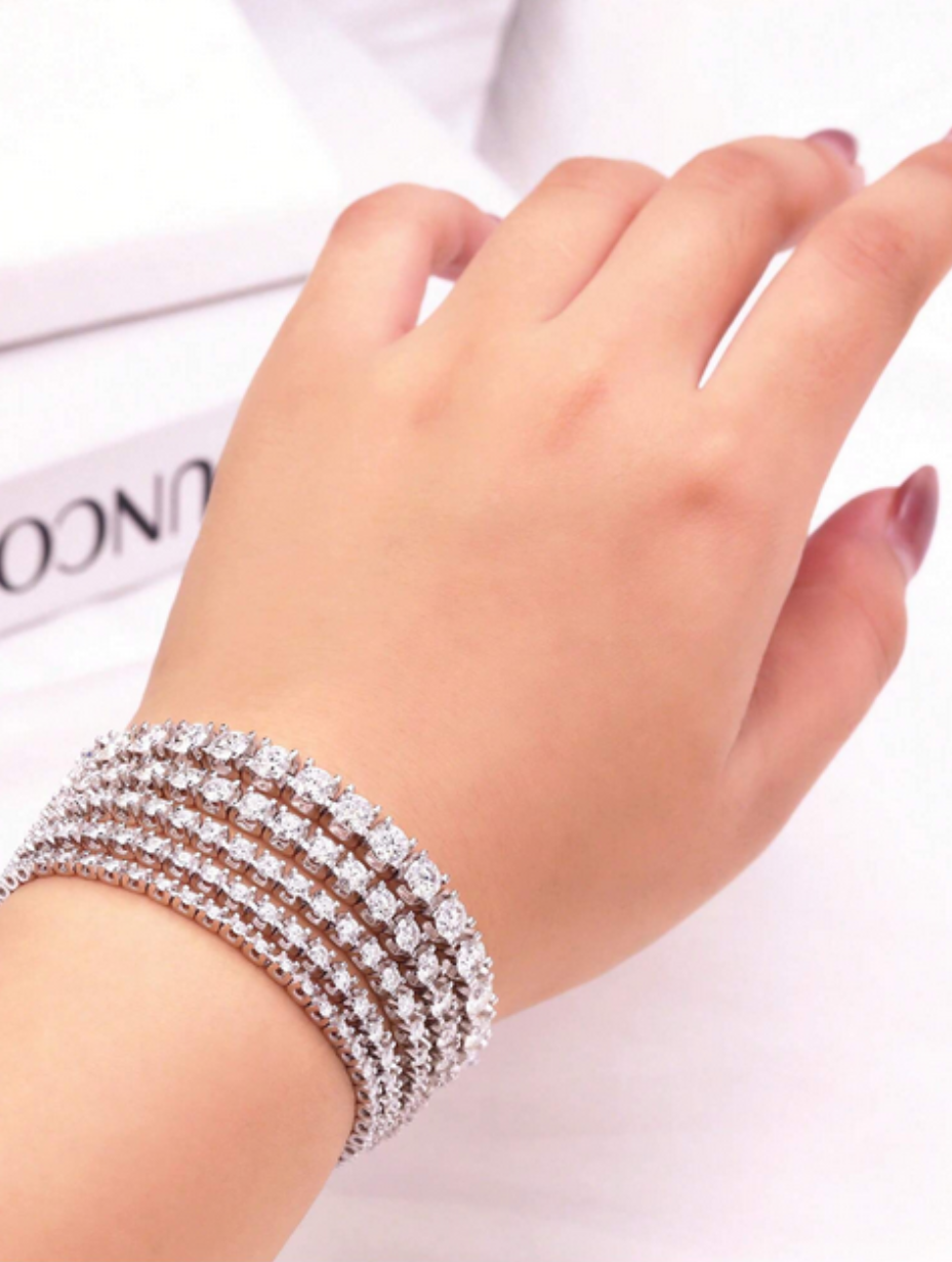 Moissanite Tennis Bracelet | Sleek & Luxurious