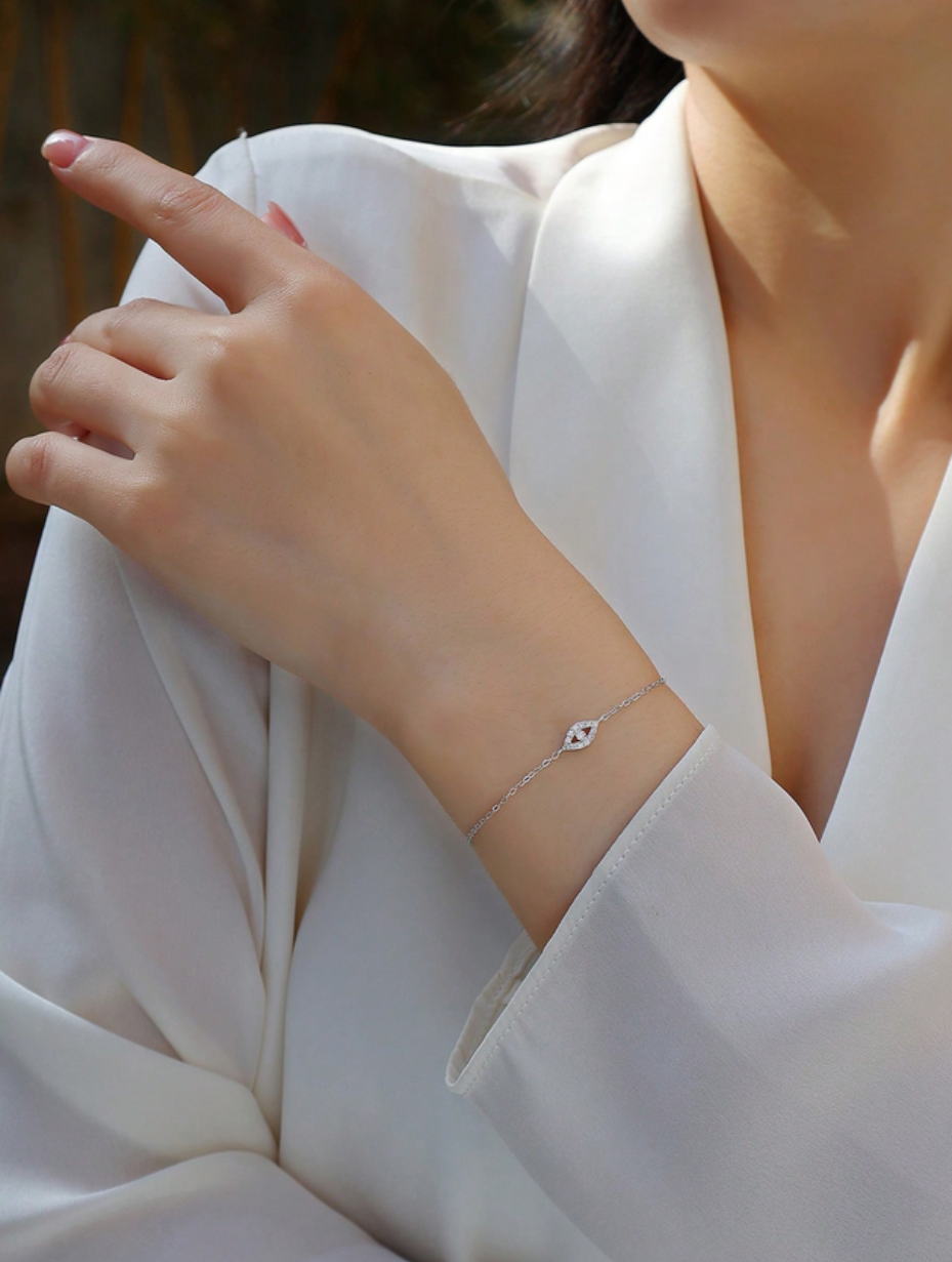 Eye Shaped Moissanite Bracelet | Luxury Fashion Jewelry