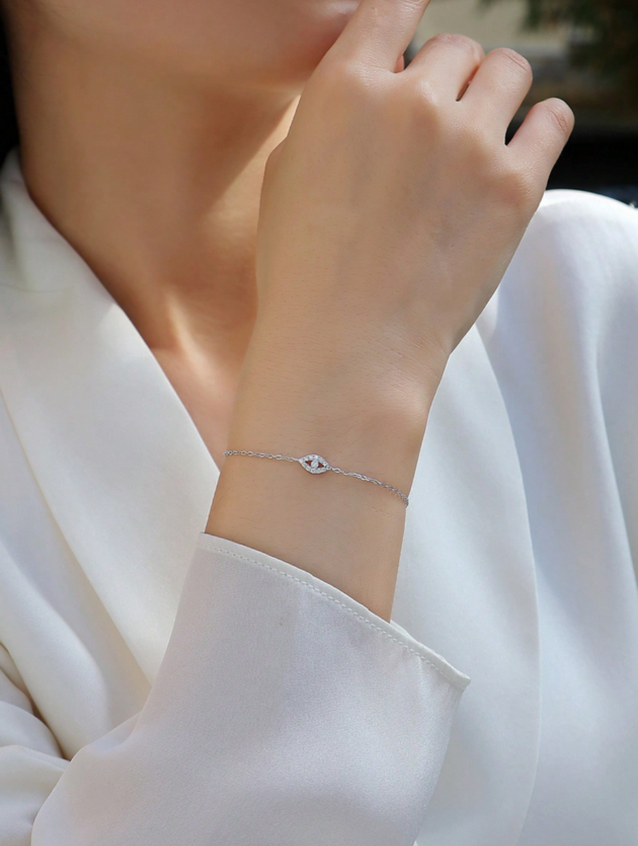 Eye Shaped Moissanite Bracelet | Luxury Fashion Jewelry