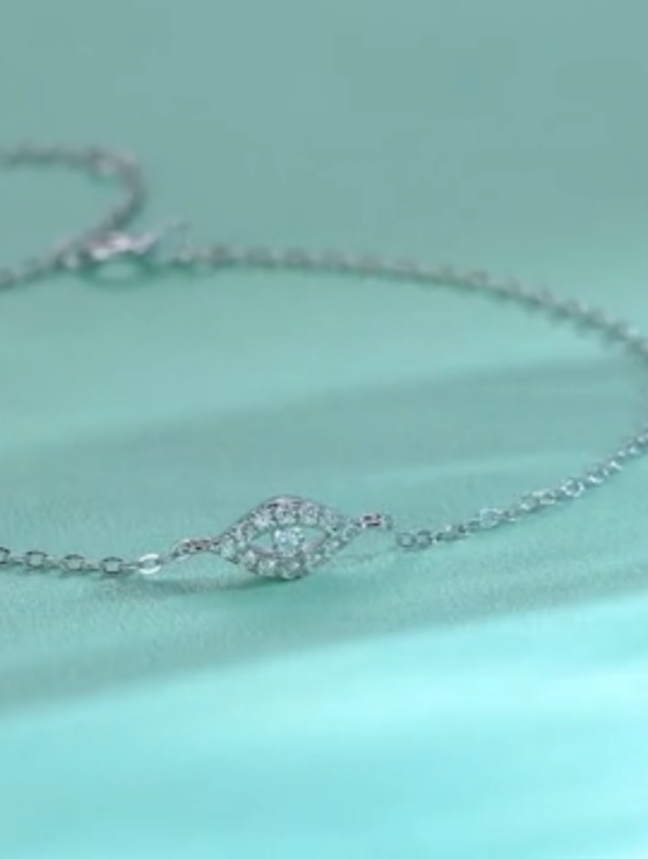 Eye Shaped Moissanite Bracelet | Luxury Fashion Jewelry