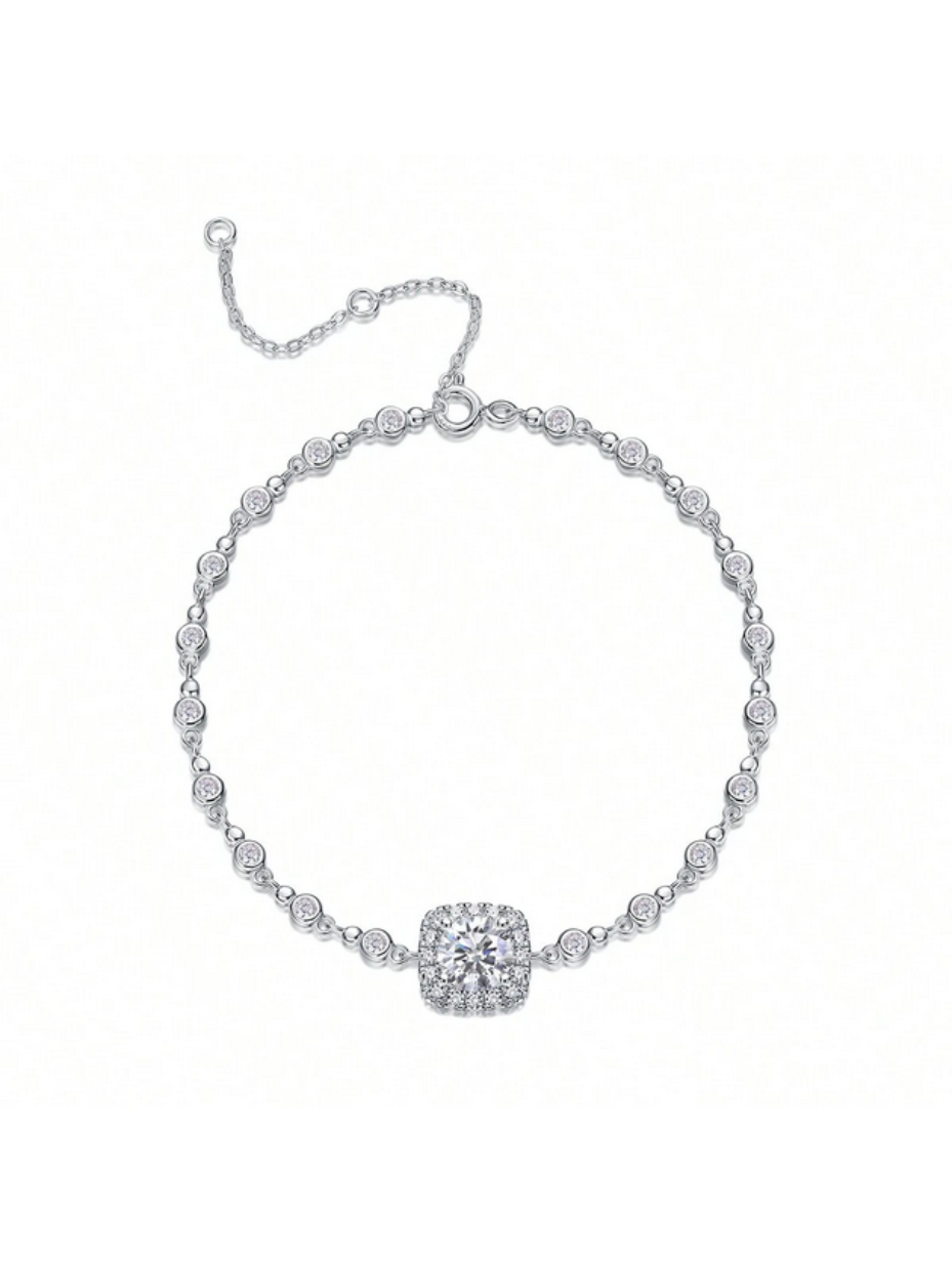 Gold-Plated Moissanite Star Bracelet | Unique Charm