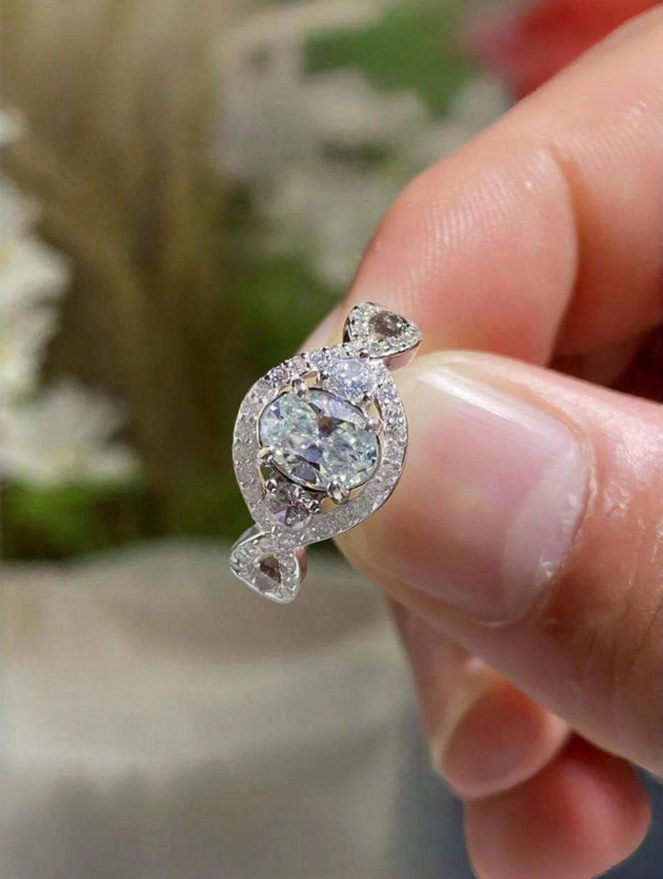 Oval Moissanit Ring | Blomstertwist Design