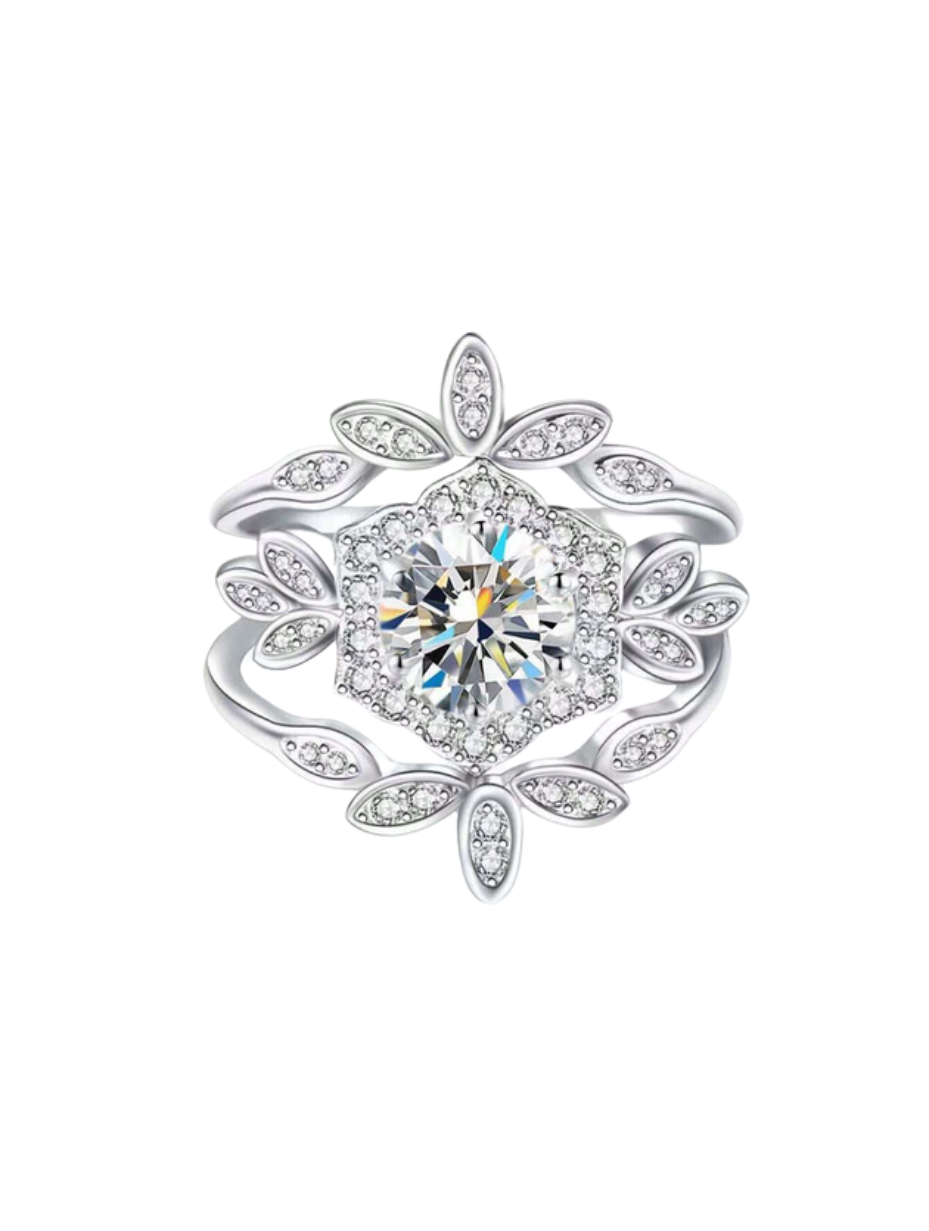 Floral Edge Moissanite Stackable Ring | Elegant & Unique