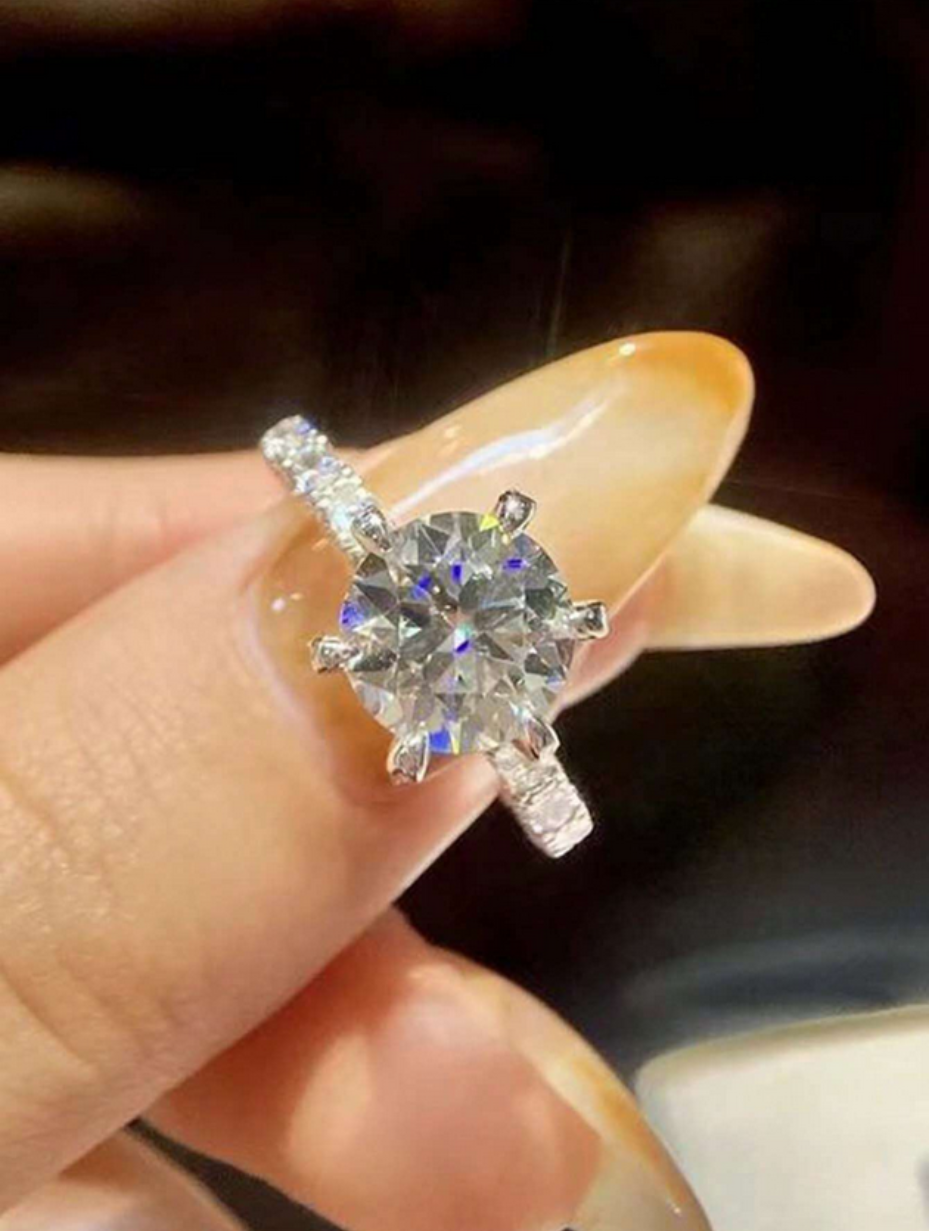 Moissanit Ring | Luksus Smykker i Sterling Sølv