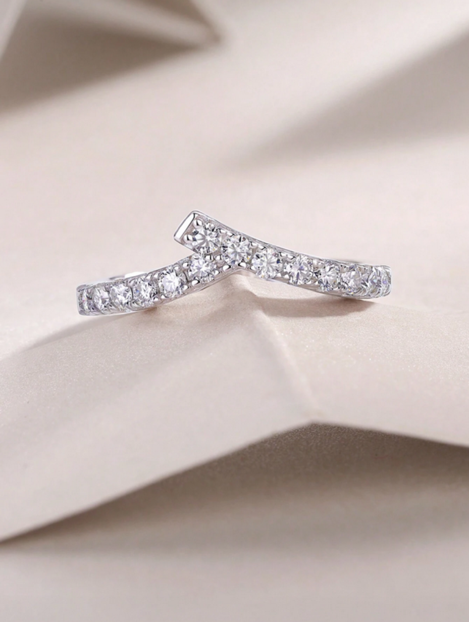 Sterling Moissanit Ring | Elegante Sølvsmykker