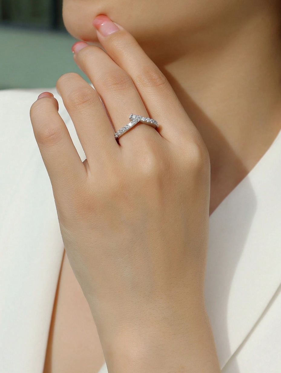 Sterling Moissanit Ring | Elegante Sølvsmykker