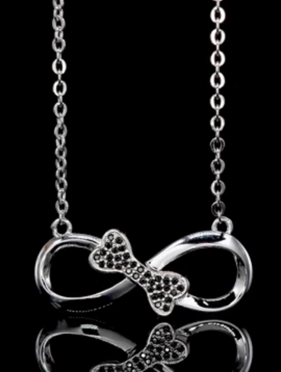 Black Moissanite Bowknot Choker Necklace | Elegant Symbol of Eternity