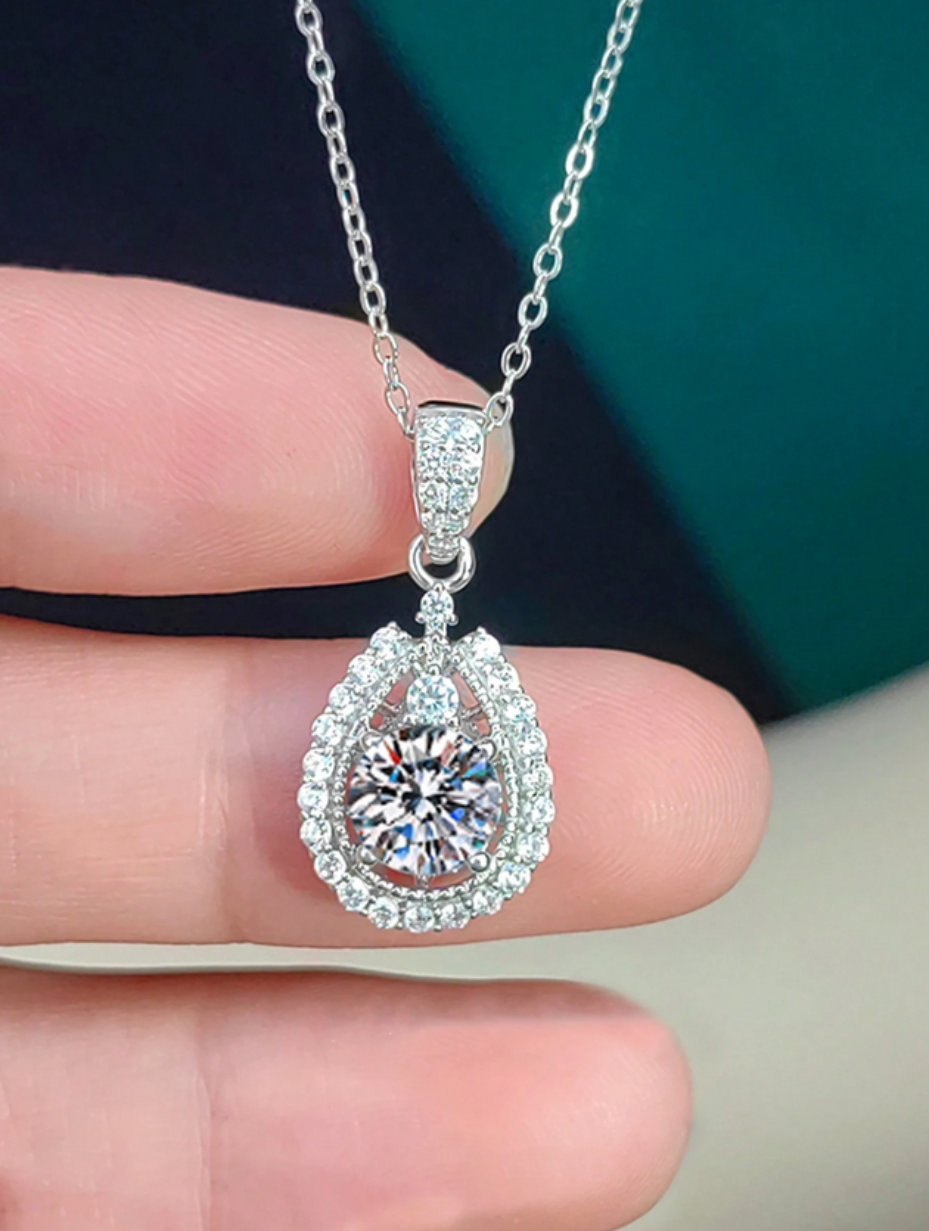 Elegant Moissanite Pendant Necklace | Timeless Luxury