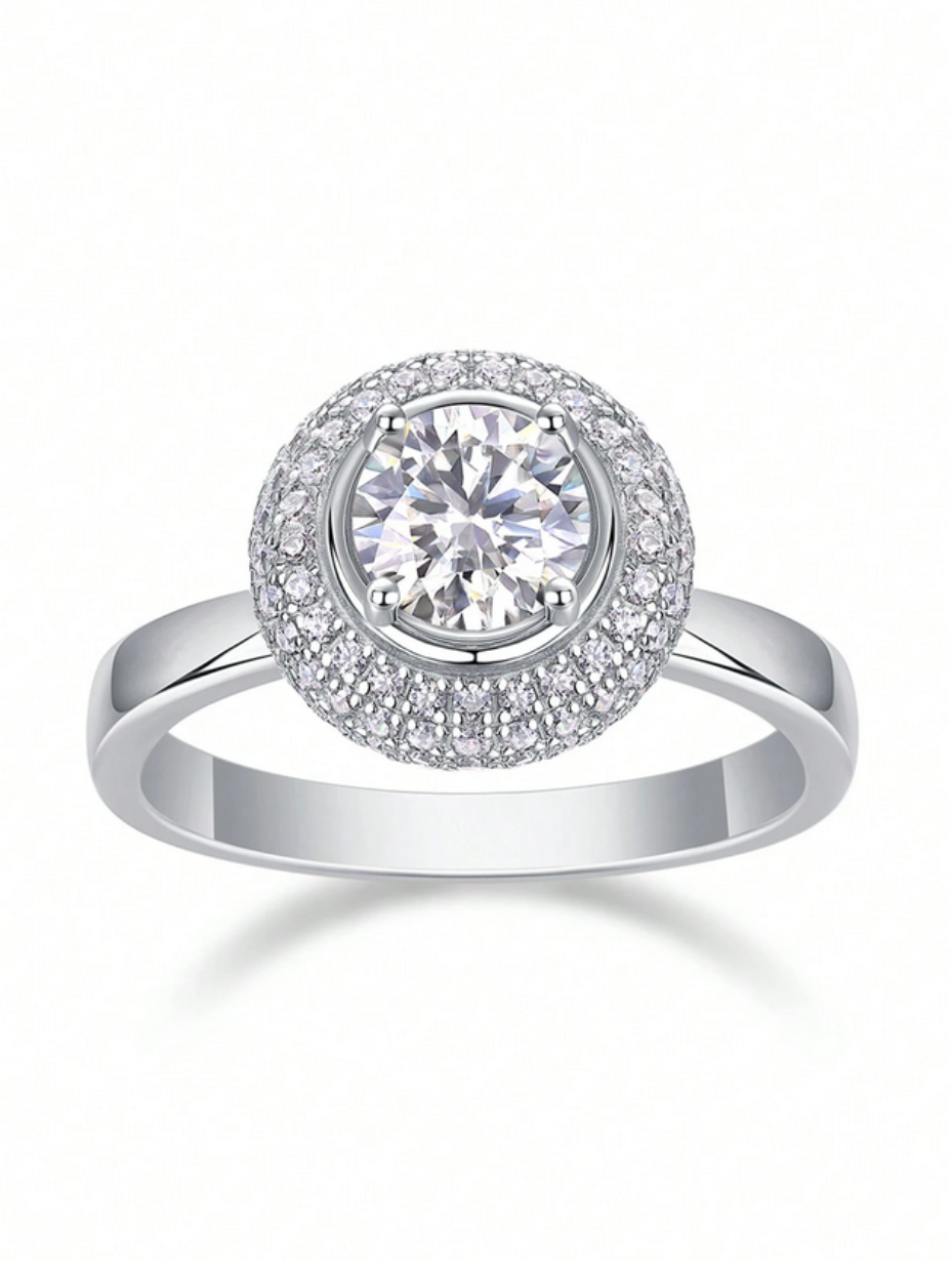 Rund Moissanitring | Elegant 18 Karat Guld